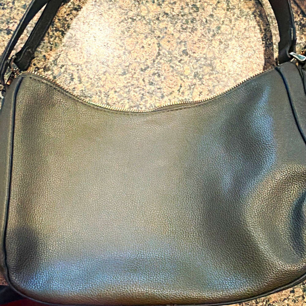 A New Day Green Pebbled Shoulder Bag Zip Detachable Adjustable Strap Medium